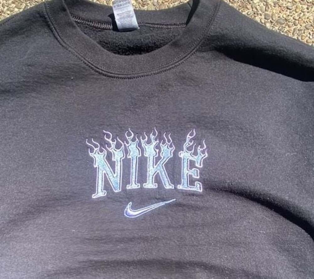 Nike Flame Logo Graphic Sweatshirt Black Size Large